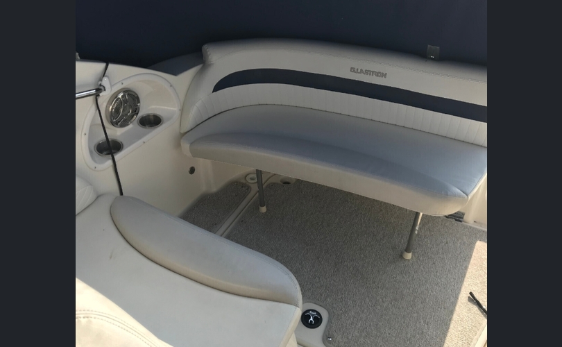 Glastron GS 259-kuva-4